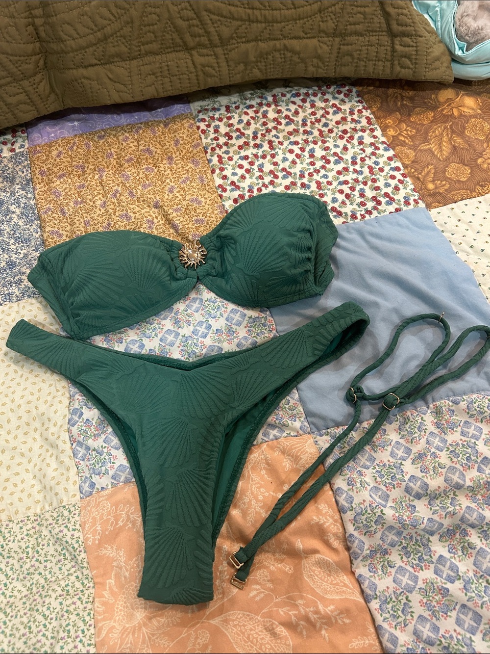 Emerald Green Textured Bandeau Bikini Set with Gold Accent